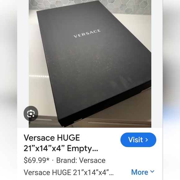 Large Versace Robe Gift Box - Picture 3 of 7